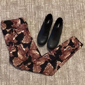 COPY - LuLaRoe Tall and Curvy Squirrel Leggings